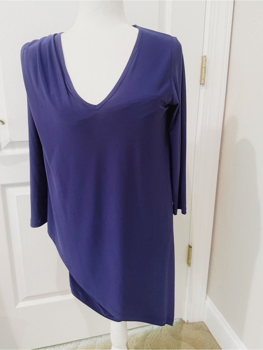 V-Neck Long Sleeve Women's Dress in Deep Purple